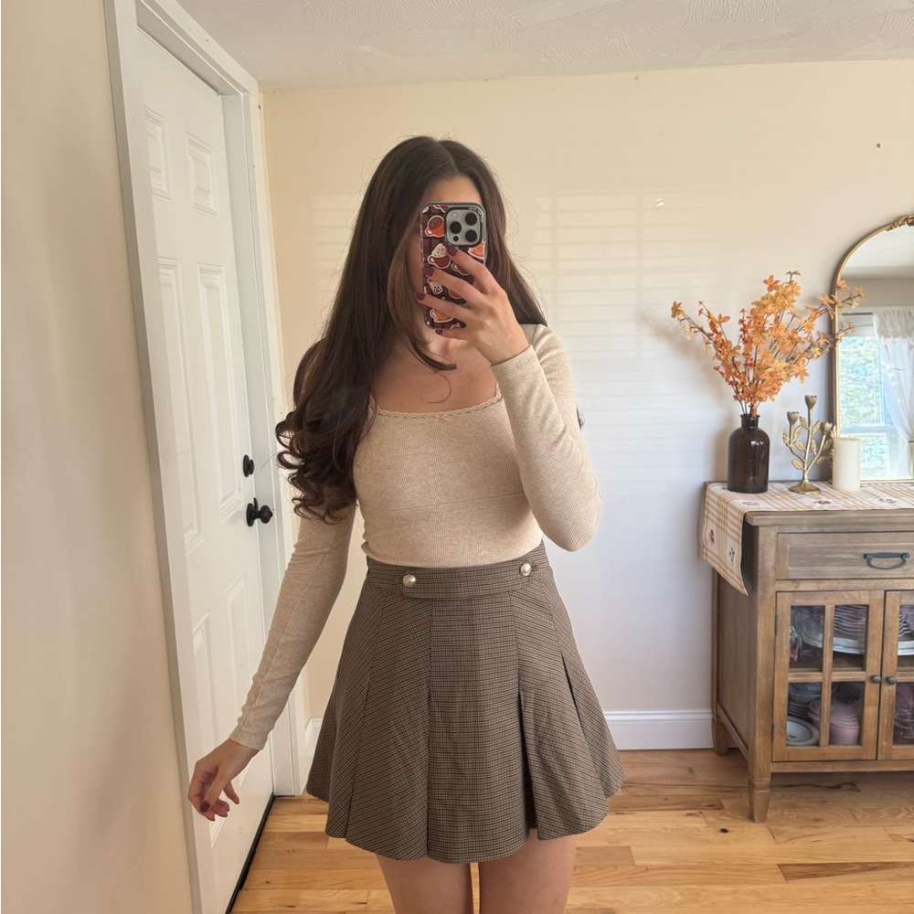 Plaid pleated skirt